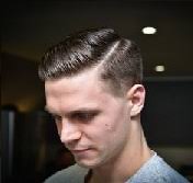 Guntingan rambut oval merupakan guntingan yang sederhana namun elegan.kini anda bisa menggunting rambut oval dengan tehnik guntingan yang saya share di vidio ini. 25 Model Rambut Pria Untuk Wajah Bulat Dan Pipi Tembem Gayarambut Co Id