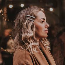 Place the opened banana clip under the gathered strands; Short Hairstyles For Women Short Hair Accessories And Tips Blog Tegen Accessories