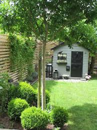 Petit Jardin 8 Amenagements Reperes Sur Pinterest Petits Jardins Amenagement Jardin Beaux Jardins