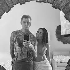 Megan fox opens up about the 'weird pressure'. Megan Fox And Machine Gun Kelly S Complete Relationship Timeline