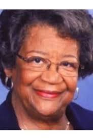 Lillie Robbins's Instagram, Twitter & Facebook