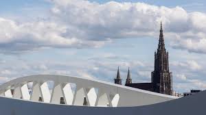 Yer bulmada kolaylık ve muhteşem fiyatlar. Kienlesbergbrucke Projects Knight Architects