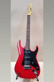 A guitar strap is as invaluable an accessory for musicians as the pick, and the choices can be daunting for a new guitarist. Ibanez Silver Cadet Red With Black Pick Guard Hawker S Locker