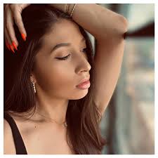 𝓛𝓲𝓯𝓮 𝓦𝓲𝓽𝓱 𝓘𝓻𝓮𝓷𝓮 (@_lifewithirene) • Instagram photos and videos