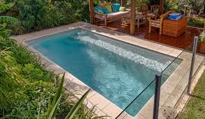 Mini Piscine Le Plaisir De La Baignade Dans Les Petits Espaces