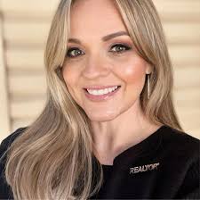 Stephanie Rowe, RealtySouth