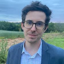 Nicholas Dove's Instagram, Twitter & Facebook