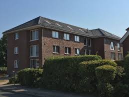 Am rande der rosenstadt uetersen und nur wenige 100 meter von der ortsgrenze nach tornesch liegt unser neubauvorhaben im tornescher weg 120. 3 Zimmer Wohnung Zu Vermieten Lohe 24 25436 Uetersen Pinneberg Kreis Mapio Net