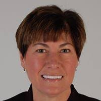 Debbie Reitz's Instagram, Twitter & Facebook