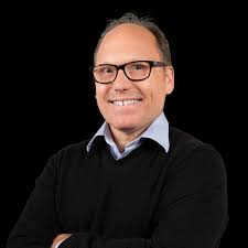 Alexander Wiedmer's Investing Profile