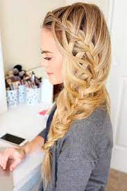 42 Super Cute Christmas Hairstyles For Long Hair Long Hair Styles Hair Styles Easy Hairstyles