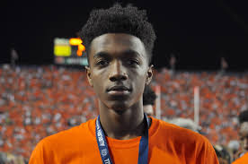 Jones could reunite with Wiley, join No. 1 class