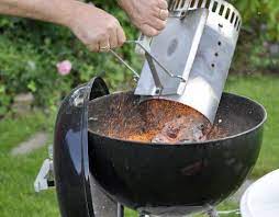 Um saubere holzasche zu bekommen, die zum düngen des gartens geeignet ist, sollten sie schon beim heizen einige grundlegende dinge beachten. Holzasche Im Garten Als Dunger Verwenden Mein Schoner Garten