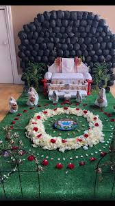 Pin By Vijayantimala On Krishna Shreenathji Janmashtami Decoration Floral Garland Laddu Gopal