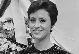 Check spelling or type a new query. Caterina Valente Das Ratsel Um Ihren Toten Bruder Schlager De