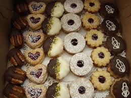 Petit Four Sec Gluten Free Almond Cookies Almond Cookies Lebanese Desserts