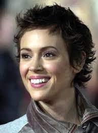 … for gallery v2alyssa milano charmed wer ist hier der alyssa milano mit kurzen haaren | haartrends alyssa milano mit short hair alyssa … Alyssa Milano Schone Frisuren Kurze Haare Frisuren Kurz Leichte Haarschnitte