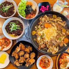 Cafe jalan korea · 2. 10 Restoran Korea Di Surabaya Cocok Untuk Makan Bersama Keluarga