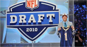 He got a studio job as an analyst, then made the leap. Bradford Is No 1 And Tebow Is Draft S Surprise The New York Times