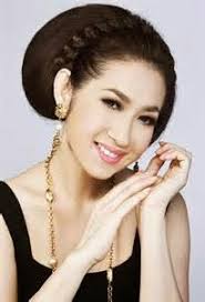 VietCeleb.BlogSpot.com: Y Lan