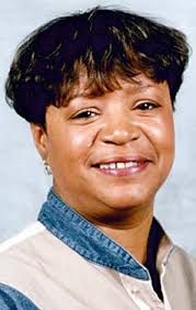 Sandra Lipford dies Tuesday; service today