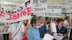 En savoir plus sur l'environnement de travail chez cpam de la vienne. Poitiers Une Cinquantaine De Dentistes Manifestent A La Cpam