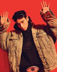 Big Bang出道20周年！T.O.P下月率先出碟攻樂壇｜即時新聞｜繽FUN ...