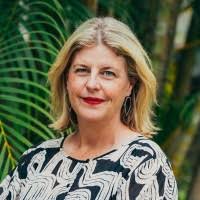 600+ "Madonna/" profiles