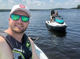 Ryan Troyer (@ryantroyertv) • Instagram photos and videos