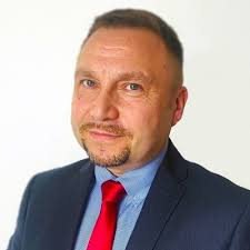 🔥 Zajmujesz się projektowaniem albo prowadzisz własną firmę i szukasz  wsparcia graficznego? 🤔 Poznajmy się: Nazywam się Alan Gajewski i prowadzę  własną agencję kreatywną: INKave.studio. Firma…