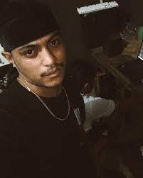 Kevin Ogara's Instagram, Twitter & Facebook