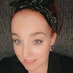 Stacy Radecki's Instagram, Twitter & Facebook