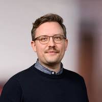 PDF) Aufwachsen mit Medien. Mediensozialisation und -kritik heute. 41.  Stuttgarter Tage der Medienpädagogik (Im Dialog. Beiträge aus der Akademie  der Diözese Rottenburg-Stuttgart, 1/2019).