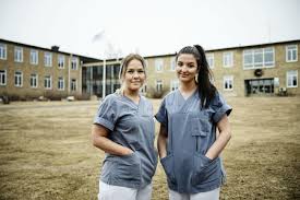 Millicent redo att hoppa in