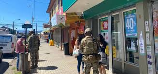 Nadie podrá entrar ni salir del país por ningún medio, ya sea autos, colectivos. Canete Regresara A Cuarentena Total Desde Este Sabado