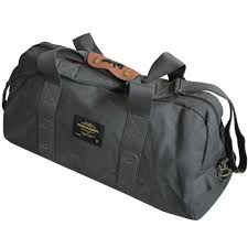 Grizzly Griptape Sac De Sport Militaire Olive Http Everythinghiphop Fr Nouveautes Grizzly Griptape Sac De Sport Mili Vetements Homme Streetwear Sac De Sport