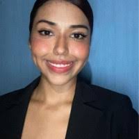 30+ perfiles de «Karla Argüello»