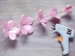 How to make a paper flower step by step instructions. How To Make Paper Roses How Tos Diy