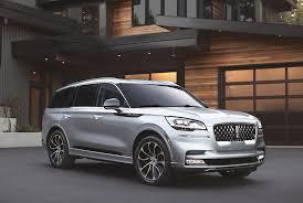 el lincoln aviator grand touring la version phev de casi 500 hp ya tiene precio en mexico en 2020 automoviles traccion integral motores pinterest
