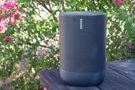 The sonos move is an exceptional speaker that aims its sights high in an attempt to conquer both in and outside the home. Sonos Move Review Glorious Audio Performances At Home And On The Road Techhive