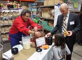 Desert mission food bank is located in phoenix city of arizona state. Chef Helps Raise Funds For Food Bank North Central News