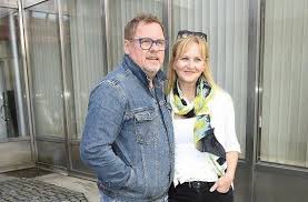 Manželé jsou spolu dlouhých sedmatřicet let a potkávají se nejen doma, ale také na jednom jevišti. Obcas Se Nad Nami Taky Blyskalo A Byly I Rozchody A Krize Vaclav Kopta A Simona Vrbicka Letos Slavi 37 Vyroci Spolecneho Zivota Fakta Today