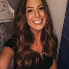 Kristin Bernstein's Instagram, Twitter & Facebook