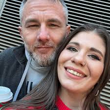 Harley Thorne's Instagram, Twitter & Facebook