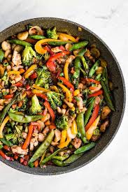 I have a few low carb asian recipes here on the blog, like the general tso's meatballs (or wings), and orange chicken, but not nearly enough of them. Keto Chicken Stir Fry The Movement Menu