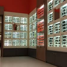 Opticien Grandoptical Kirchberg Letzebuerg Letzebuerg