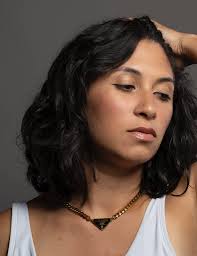 Hello do you have any openings for photos?