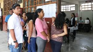 La oficina nacional de procesos electorales (#onpe) confirmó el nuevo horario del voto escalonado para la segunda vuelta de las elecciones generales de perú. Elecciones 2021 Multicabina Y Horario Escalonado Cuales Son Las Medidas Que Adoptara La Onpe Para Las Elecciones 2021 Rpp Noticias