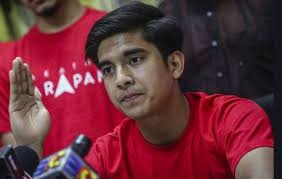 Lihat profil ahmad ridzuan abdul rahman di linkedin, komuniti profesional yang terbesar di dunia. Armada Suspends Adhif Syan Ahmad Redzuan