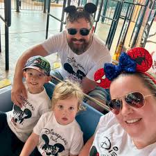 Anon due to not wanting to spoil the surprise ✨ I've seen lots and lots of  posts about how amazing it is staying onsite, and honestly I wish we could  but we're